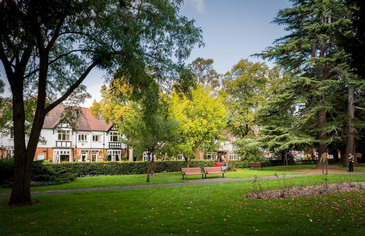 Готель Ashgrove House Стретфорд-на-Ейвоні Екстер'єр фото