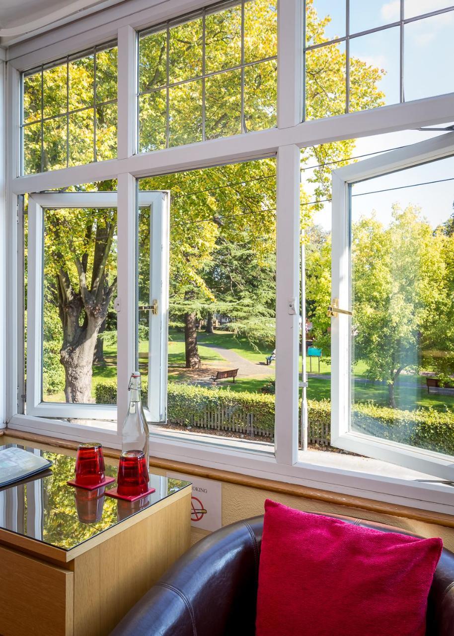 Готель Ashgrove House Стретфорд-на-Ейвоні Екстер'єр фото